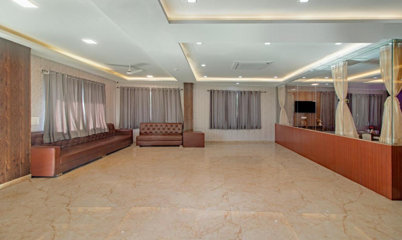 Treebo The Empire Near Taj Mahal Agra Hotel Agra  Exterior photo