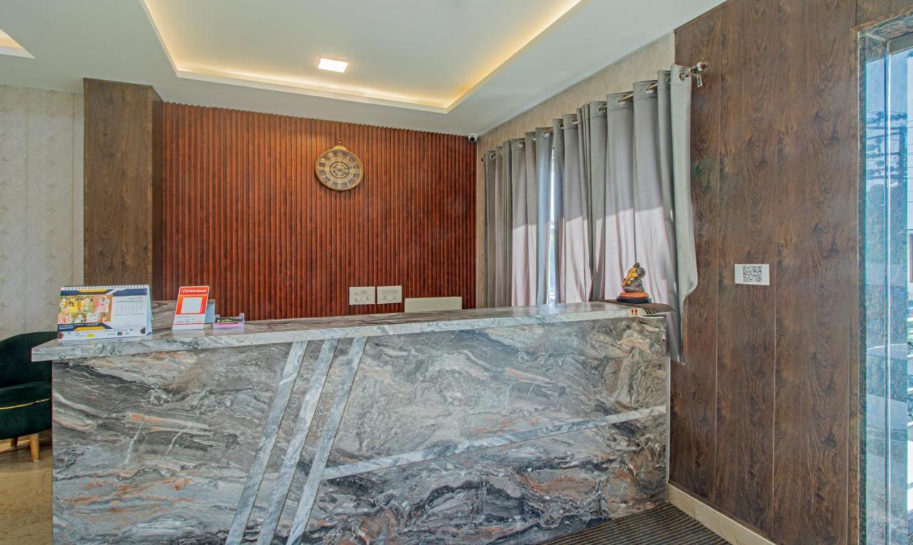 Treebo The Empire Near Taj Mahal Agra Hotel Agra  Exterior photo