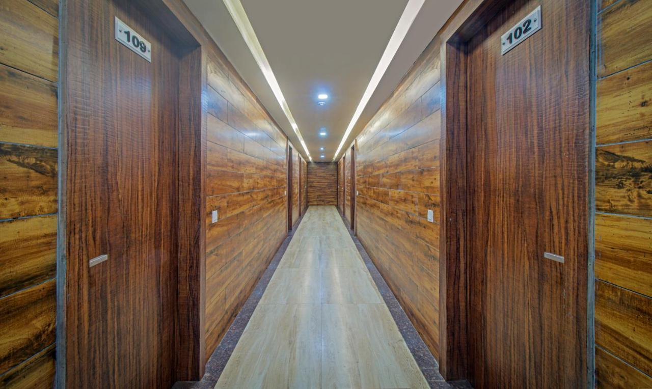 Treebo The Empire Near Taj Mahal Agra Hotel Agra  Exterior photo